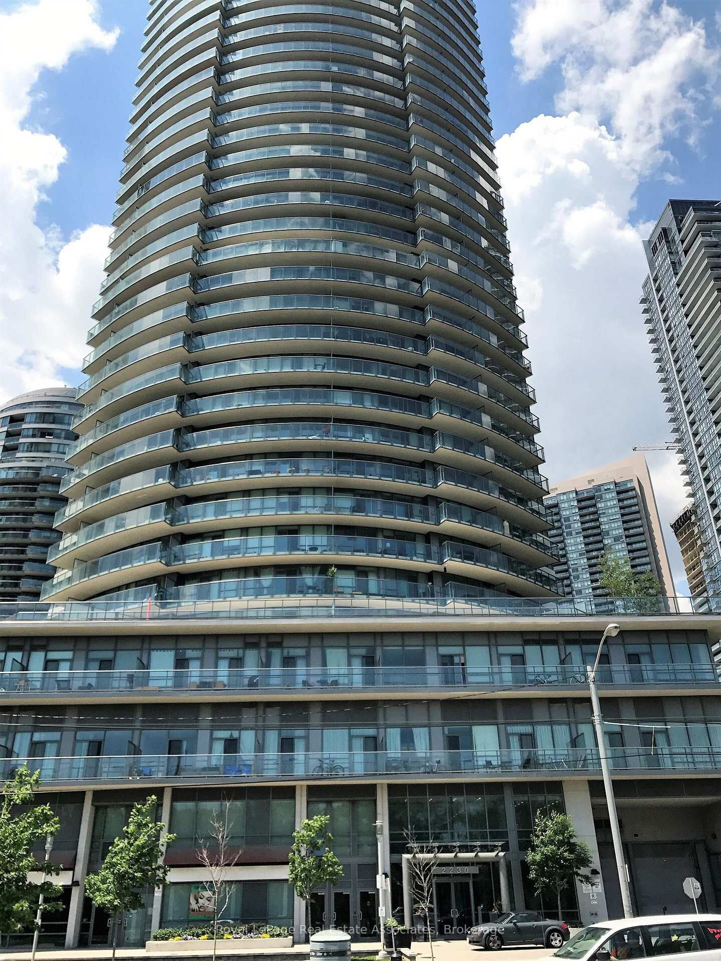 Property Photo:  2230 Lake Shore Boulevard W 2408  ON M8V 0B2 