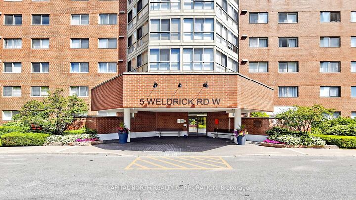Property Photo:  5 Weldrick Road W 308  ON L4C 8S9 