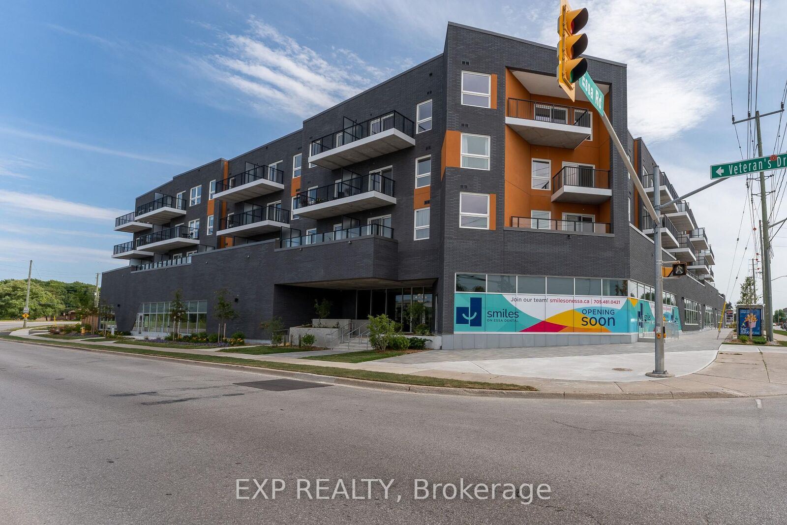 Property Photo:  430 Essa Road 406  ON L4N 9C6 