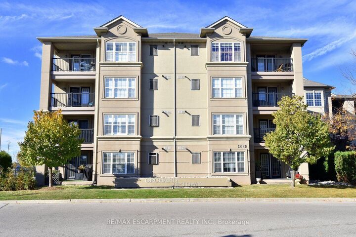 Property Photo:  2085 Appleby Line 412  ON L7L 7G8 