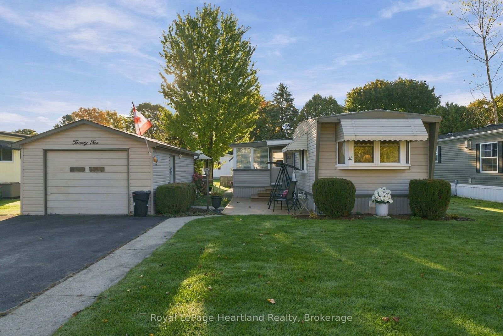 Property Photo:  22 George Street  ON N7G 1A6 