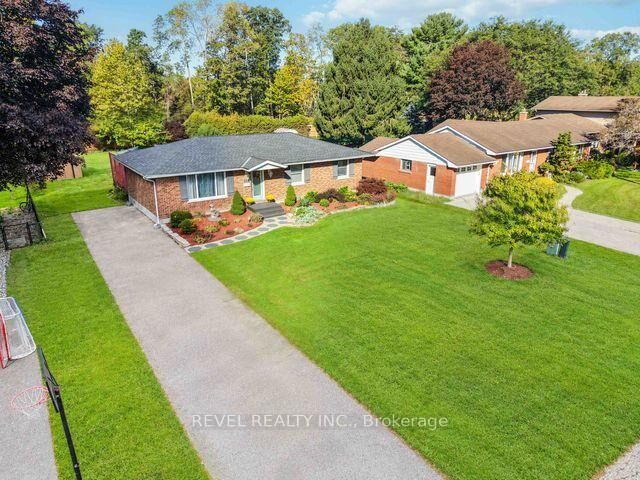 Property Photo:  378 Beamish Street  ON N5L 1H5 