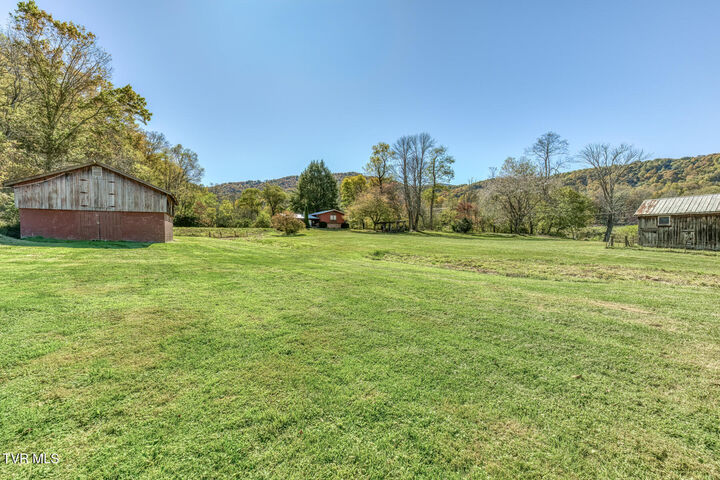 Property Photo:  451 Heaton Creek Road  TN 37687 