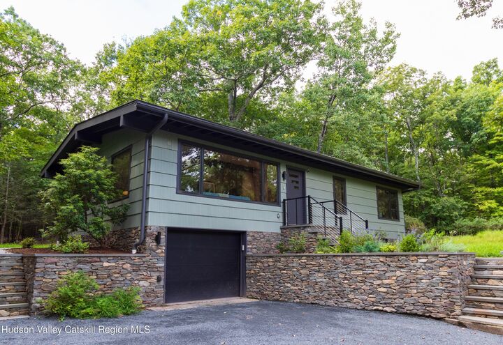 Property Photo:  12 Hemlock  NY 12498 