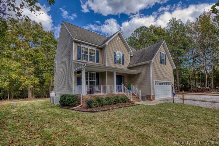 Property Photo:  13501 Cooks Mill Court  VA 23089 