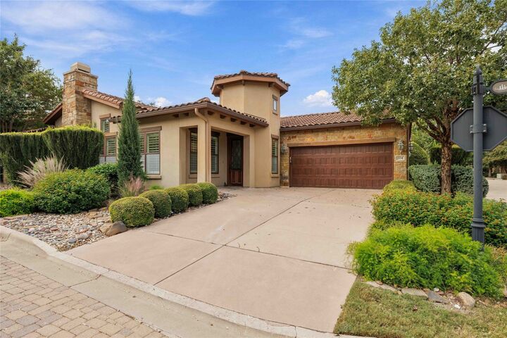 Property Photo: 204 Amiata Avenue 86 TX 78734