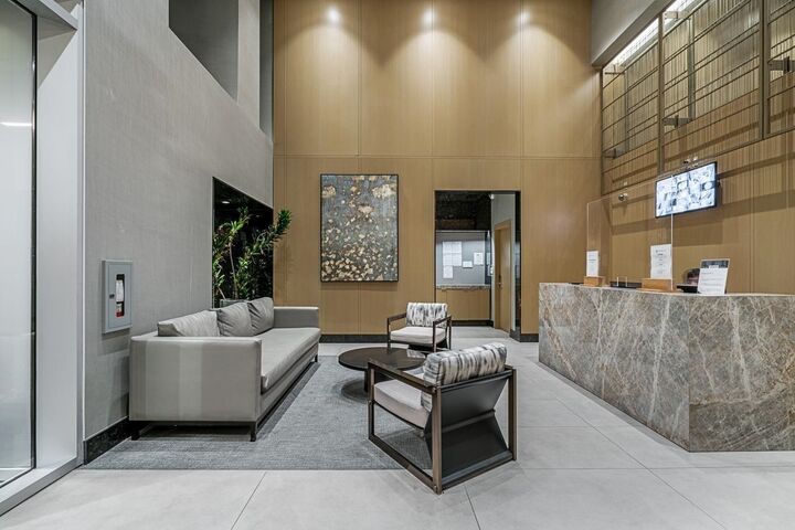 Property Photo:  112 E 13th Street 1008  BC V7L 0E4 