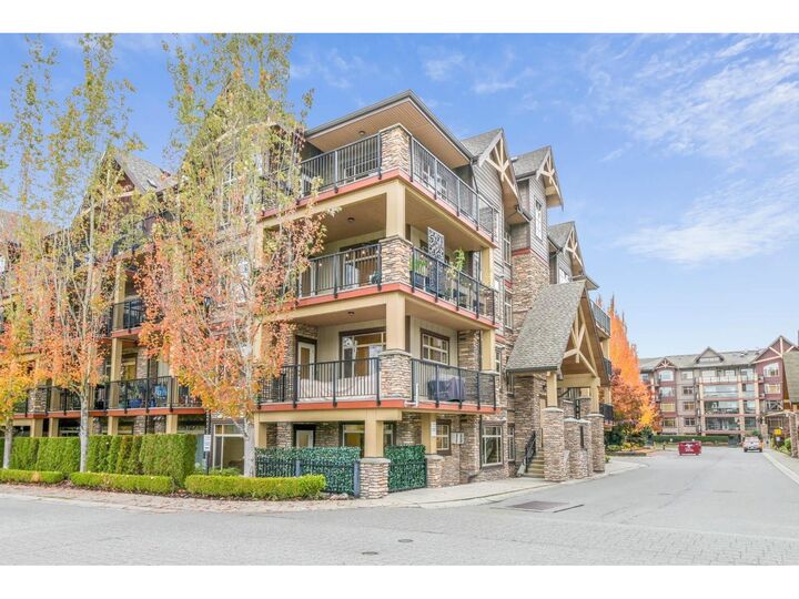 Photo de la propriété:  8328 207A Street 112  BC V2Y 0K5 