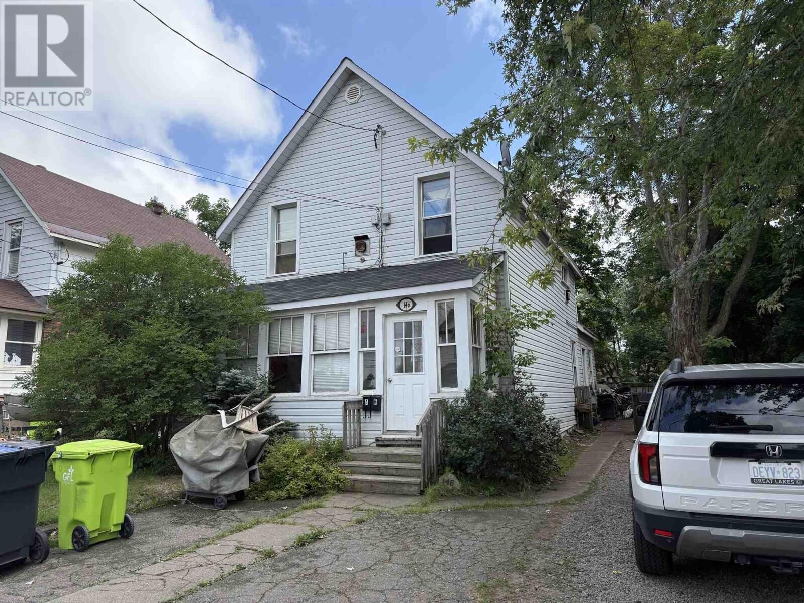 Property Photo:  146 Pilgrim St  ON P6A 3E9 