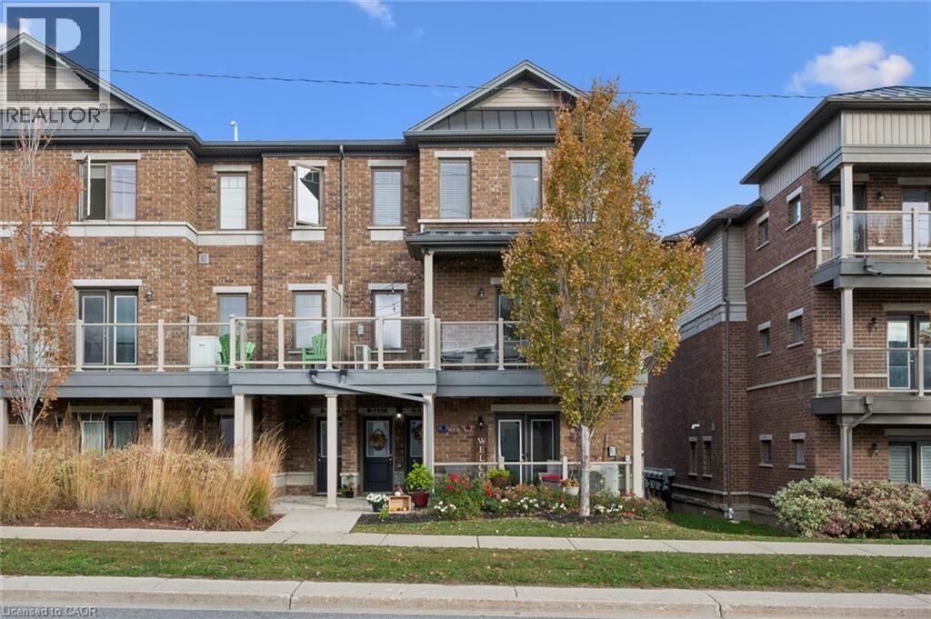 Property Photo:  1114 Fairway Road North B  ON N2A 0H6 