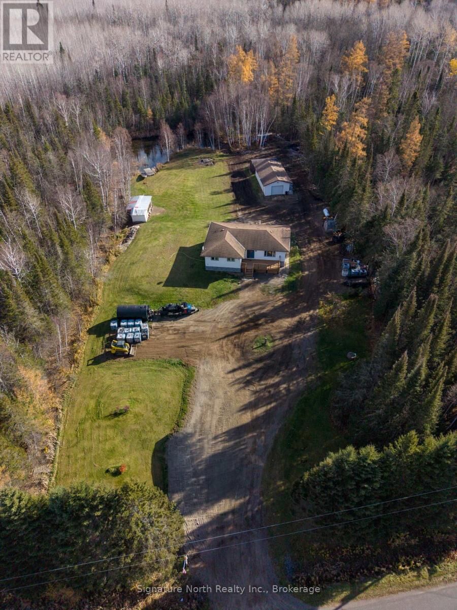 Property Photo:  5924 Townline Road  ON P7G 1M1 