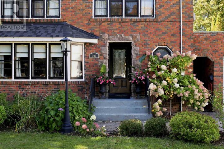 Property Photo:  297 McGregor Ave  ON P6A 3X3 
