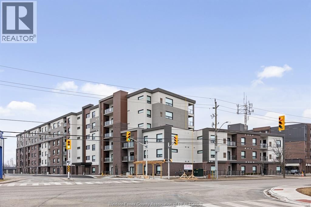 Property Photo:  11870 Tecumseh Road East 114  ON N8N 0J5 