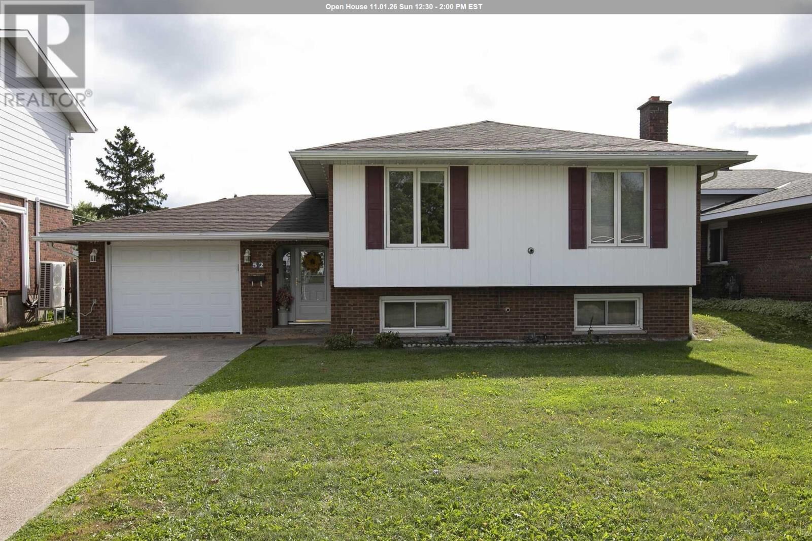 Photo de la propriété:  52 Danby Rd  ON P6B 5X6 