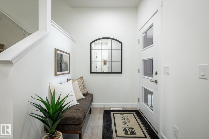 Property Photo:  2 Iris Avenue  AB T8L 4J3 