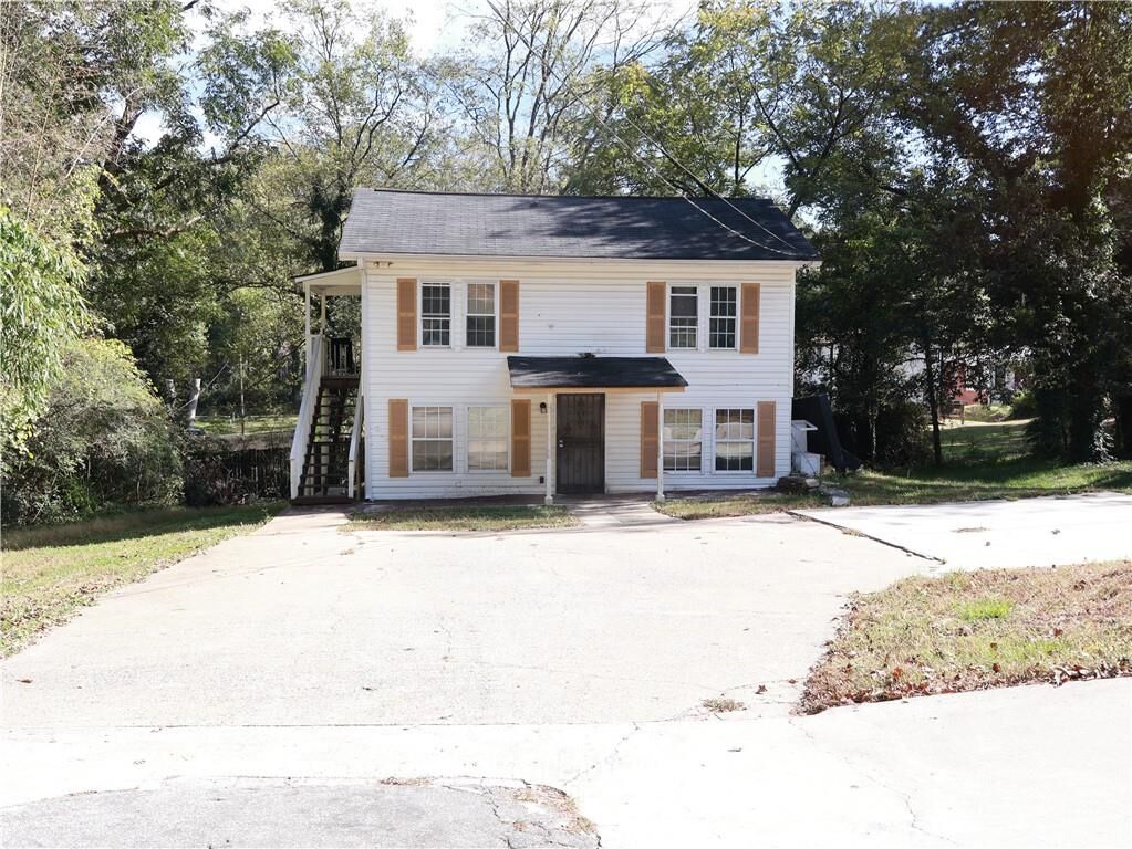 Property Photo: 337 Fairburn Road NW GA 30331
