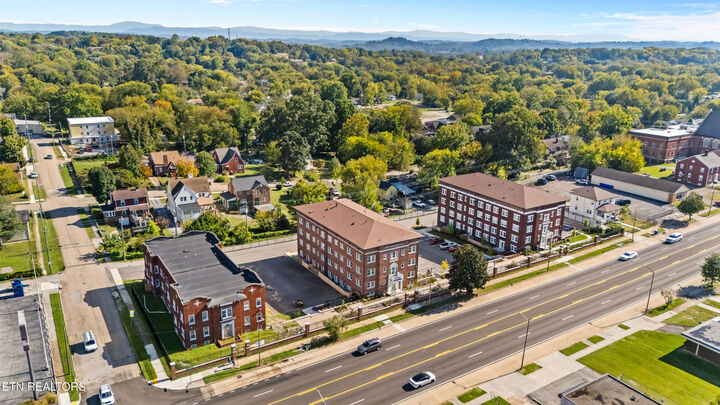 Property Photo:  2724 E Magnolia Ave 403  TN 37914 