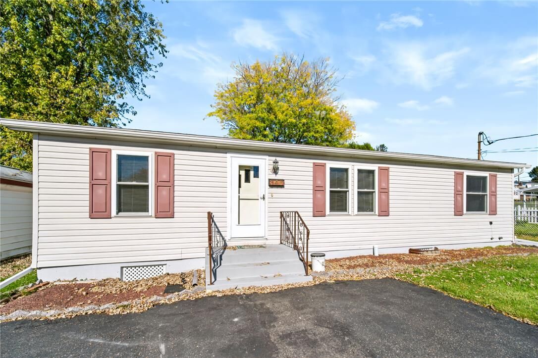Property Photo:  346 W Ludlow Street  PA 18250 
