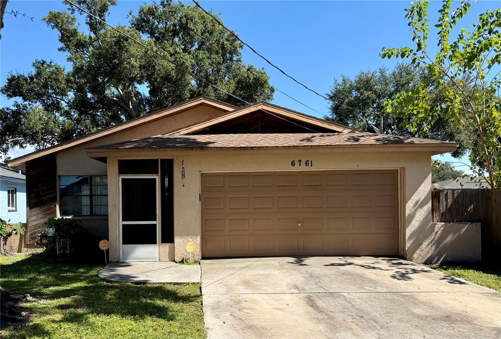 Property Photo:  6761 44th Street N  FL 33781 