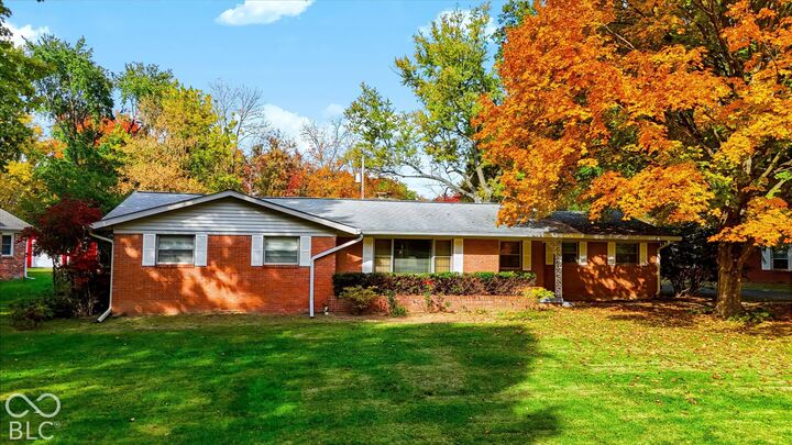 Property Photo:  6924 Munsee Lane  IN 46260 