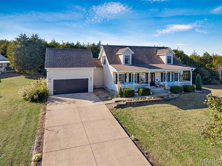 Property Photo:  685 Little Fox Court  MO 63084 