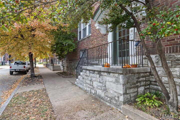 Property Photo: 2249 Klemm Street A MO 63110