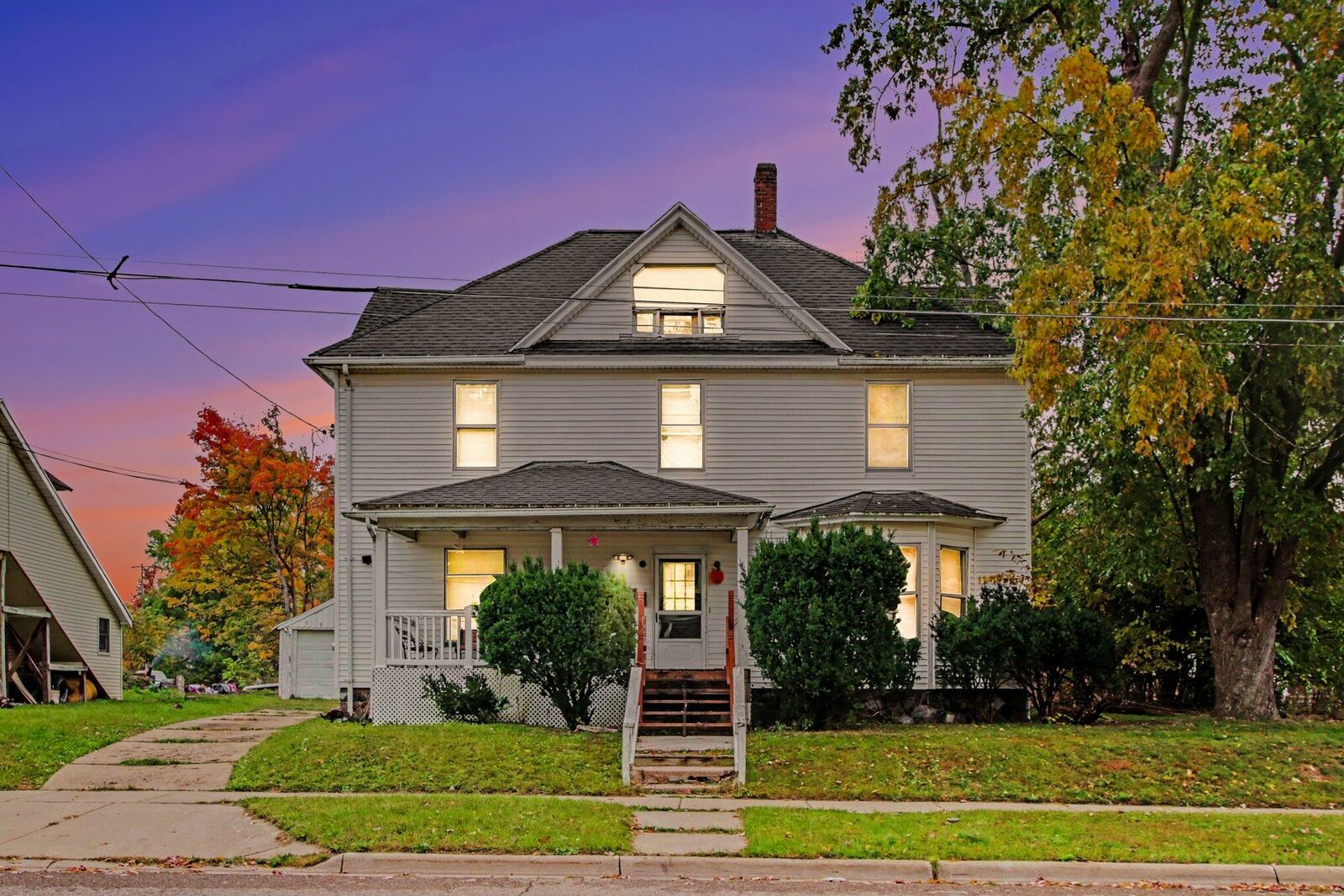 Property Photo:  42 Fremont Street  MI 49017 