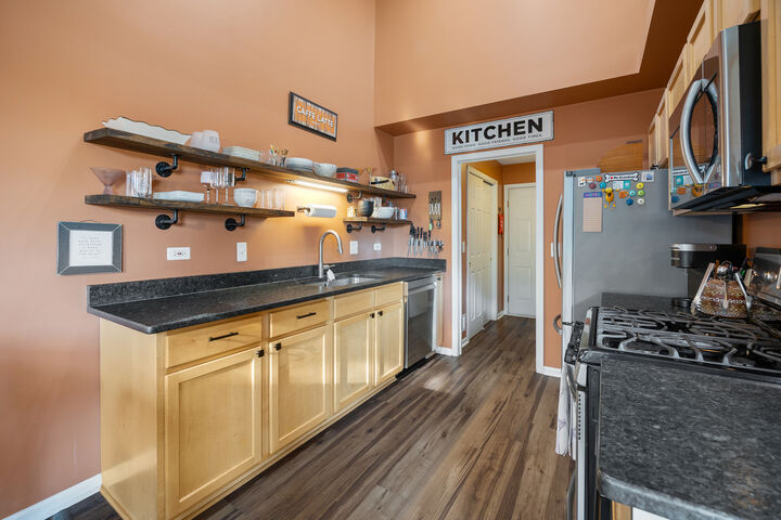 Property Photo: 11143 Douglas Avenue IL 60142