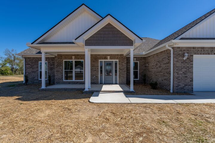 Property Photo: 103 Blaine Ln TN 38483