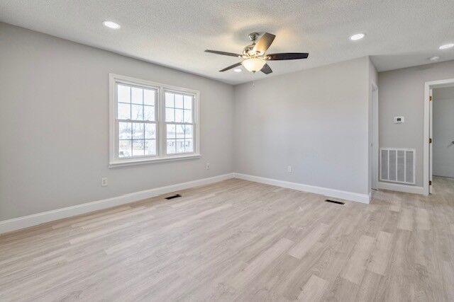 Property Photo:  309 Indian Mound Rd B  TN 37355 