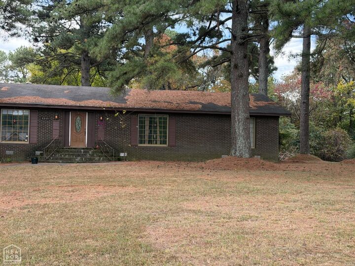 Property Photo: 1211 Bennett Drive AR 72401