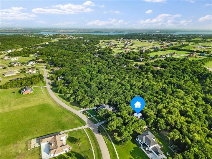 Property Photo:  2643 Creekwood Drive  TX 75104 