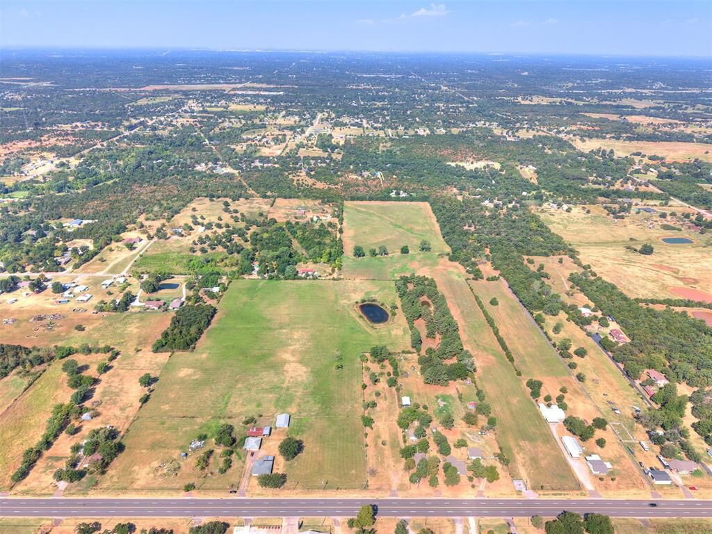 Property Photo:  2349 S Harrah Road  OK 73045 