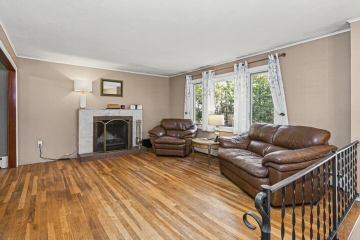 Property Photo:  6 Averill Rd  NH 03033 