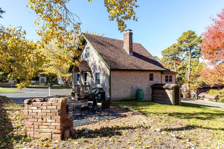 Property Photo:  2 Wind Rose Lane  MA 02360 