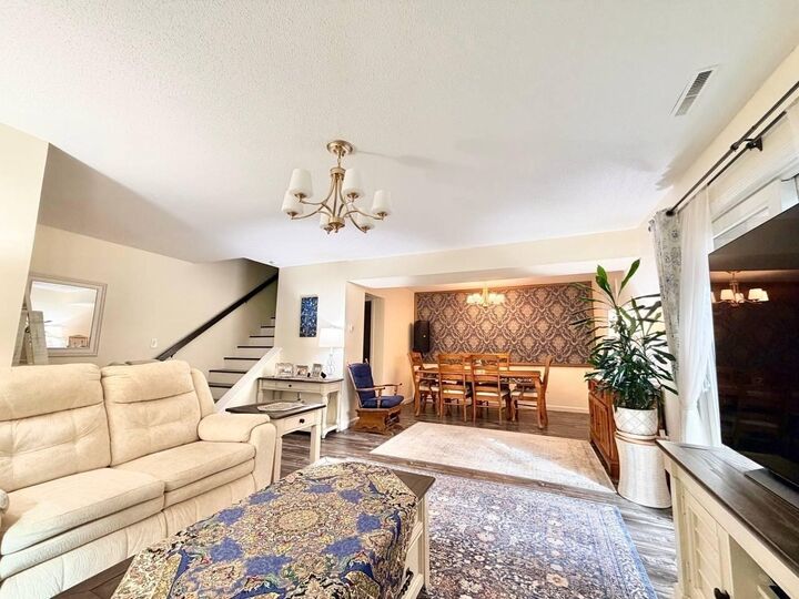 Property Photo:  203 Edgebrook Dr 203  MA 01505 