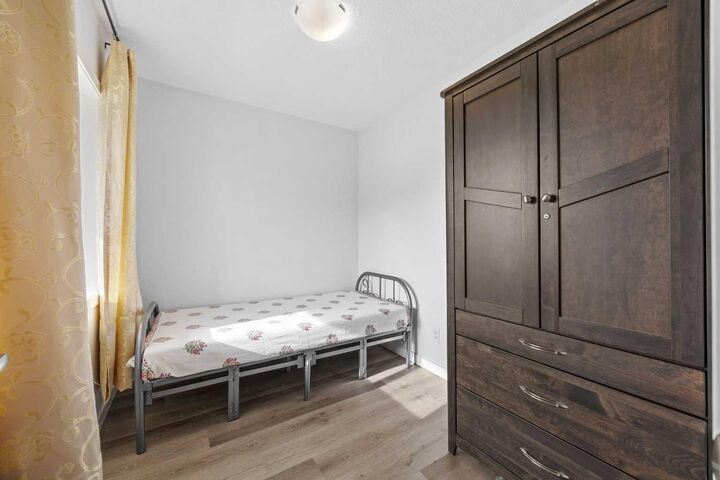 Property Photo:  137 Red Embers Link NE 427  AB T3N 2G3 
