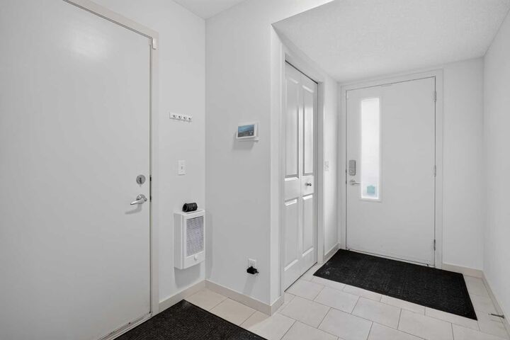 Property Photo:  227 Copperpond Row  AB T2Z 1H2 