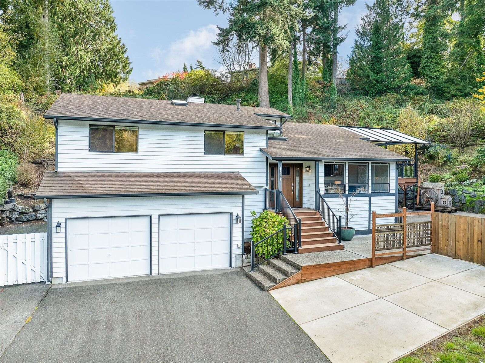 Property Photo:  18309  76th Avenue W  WA 98026 
