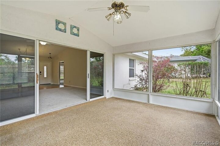 Property Photo:  6068 W Douneray Loop  FL 34429 