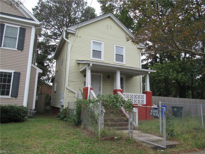 Property Photo: 831 W 27th St VA 23517