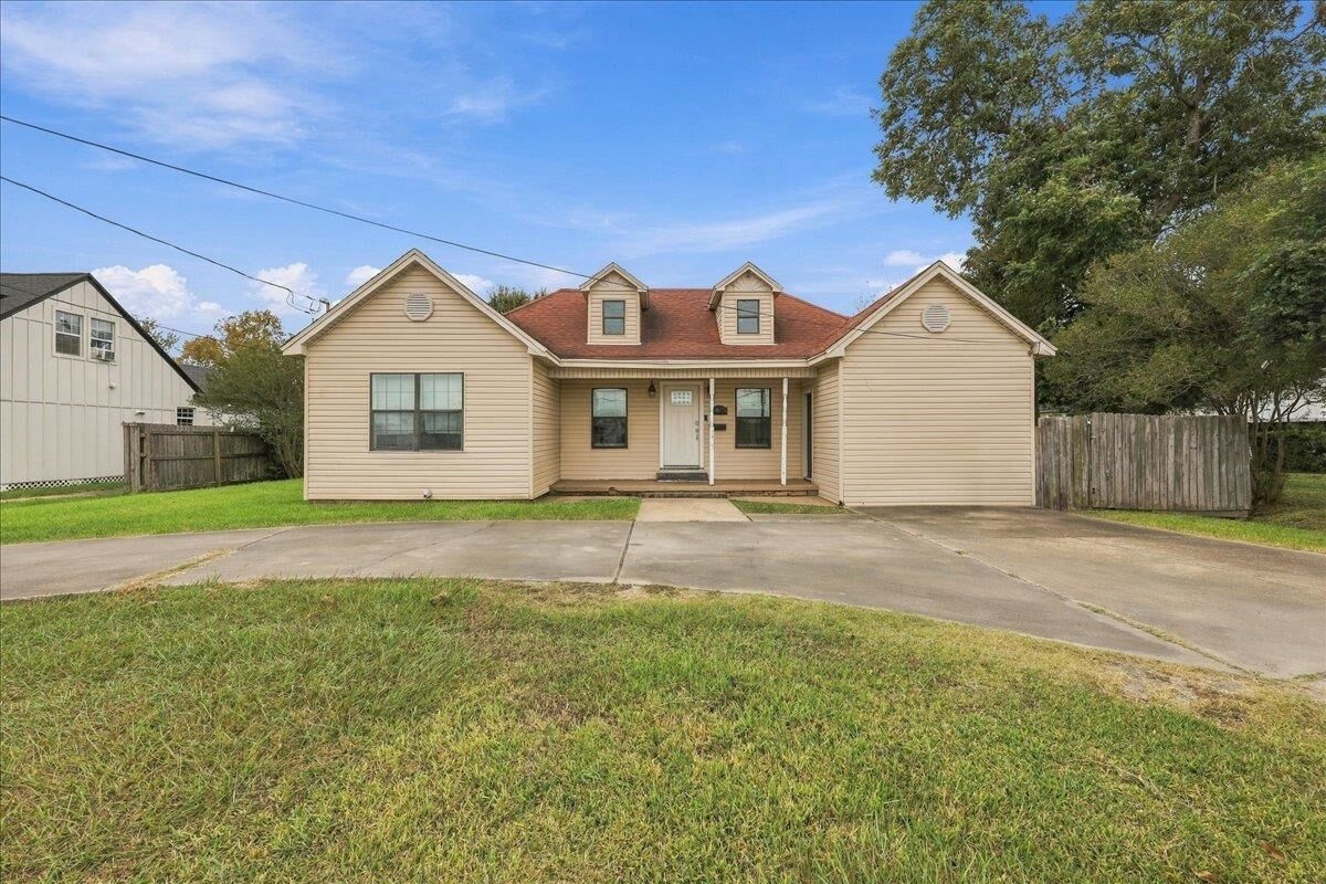 Property Photo: 3815 Pure Atlantic TX 77619