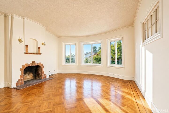 Property Photo:  1630 Silliman Street  CA 94134 