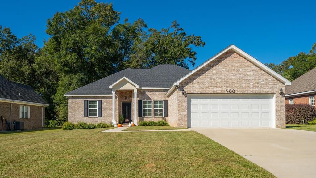 Property Photo:  908 Parham Ln  GA 39819 