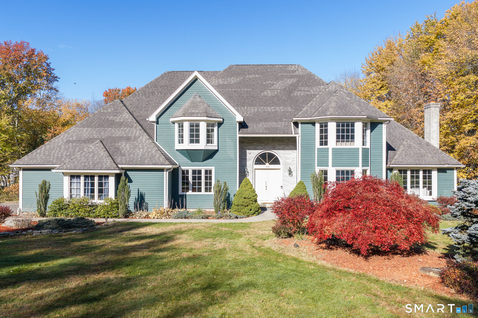 Property Photo:  100 Scenic Court  CT 06410 