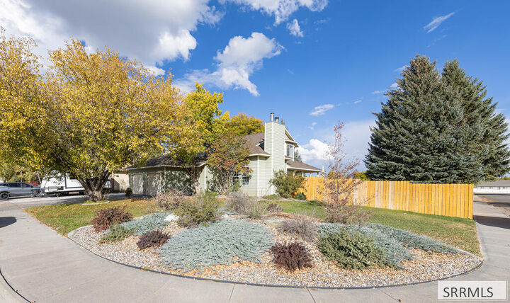 Property Photo:  1031 Bluebird Lane  ID 83402 