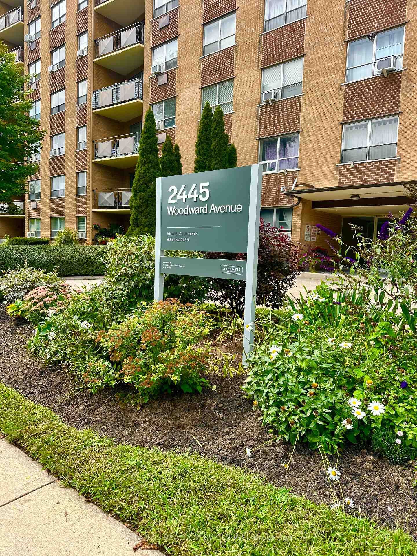 Property Photo:  2445 Woodward Avenue 506  ON L7R 1V3 