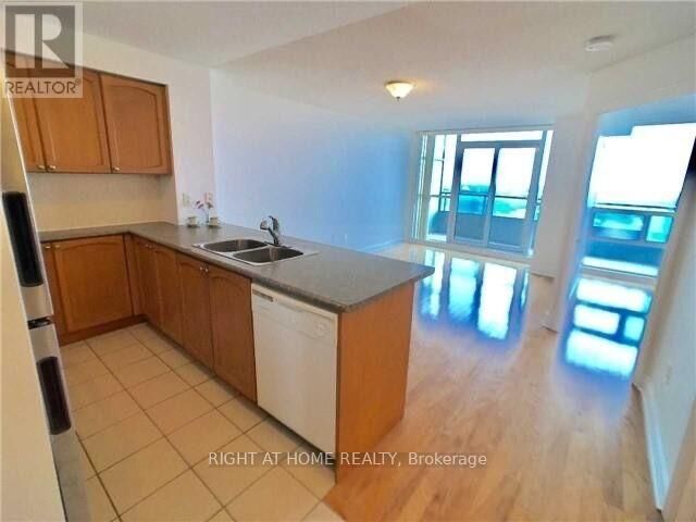 Property Photo:  50 Brian Harrison Way 2410  ON M1P 5J4 