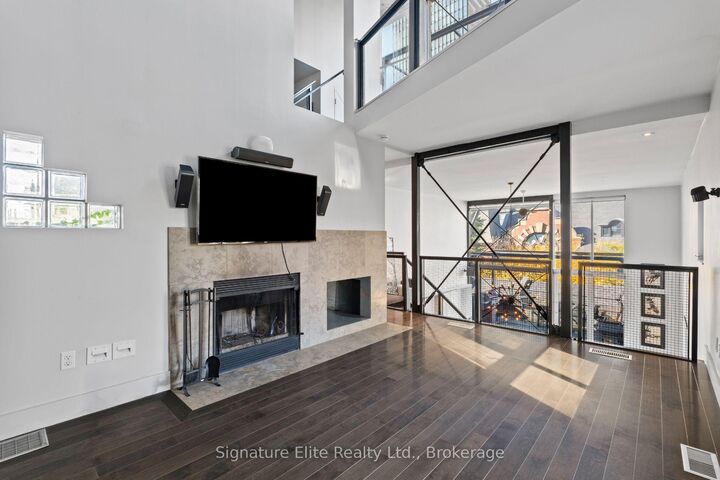 Property Photo:  79 Berkeley Street  ON M5A 2W5 