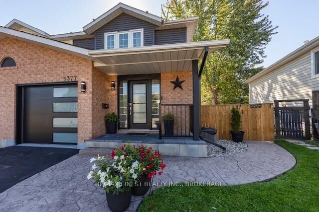 Property Photo:  1377 Brackenwood Crescent  ON K7P 2W4 